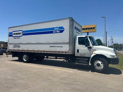 International MV607 Box Truck - 220HP, 6 Speed Automatic, Roll up Door