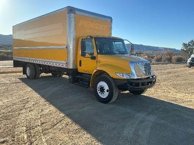 International MV607 Box Truck - 220HP, 6 Speed Automatic, Roll up Door