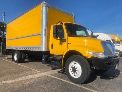 International MV607 Box Truck - 220HP, 7 Speed Automatic, Roll up Door