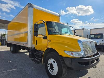 International MV607 Box Truck - 220HP, 6 Speed Automatic, Roll up Door