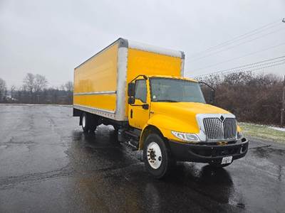 International MV607 Box Truck - 220HP, 6 Speed Automatic, Roll up Door