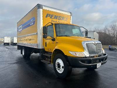 International MV607 Box Truck - 220HP, 6 Speed Automatic, Roll up Door