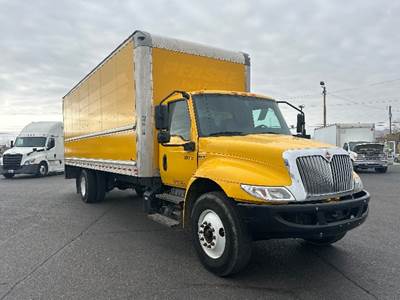 International MV607 Box Truck - 220HP, 6 Speed Automatic, Roll up Door