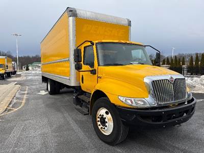 International MV607 Box Truck - 220HP, 6 Speed Automatic, Roll up Door