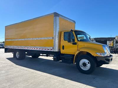 International MV607 Box Truck - 220HP, 6 Speed Automatic, Roll up Door