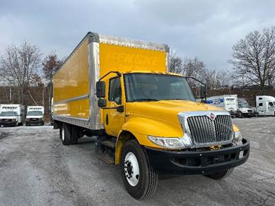 International MV607 Box Truck - 220HP, 6 Speed Automatic, Roll up Door