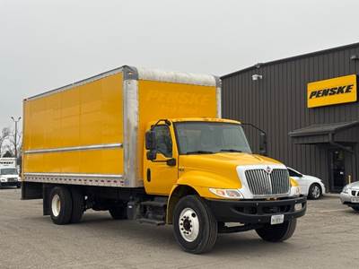 International MV607 Box Truck - 220HP, 6 Speed Automatic, Roll up Door