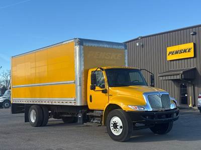 International MV607 Box Truck - 220HP, 6 Speed Automatic, Roll up Door