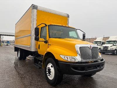 International MV607 Box Truck - 220HP, 7 Speed Automatic, Roll up Door