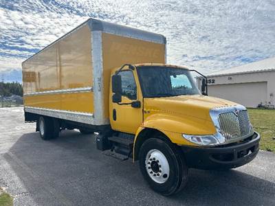 International MV607 Box Truck - 220HP, 6 Speed Automatic, Roll up Door