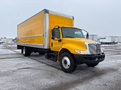 International MV607 Box Truck - 220HP, 6 Speed Automatic, Roll up Door