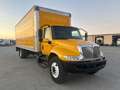 International MV607 Box Truck - 220HP, 6 Speed Automatic, Roll up Door