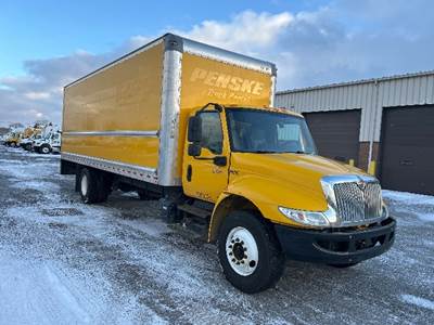 International MV607 Box Truck - 220HP, 6 Speed Automatic, Roll up Door