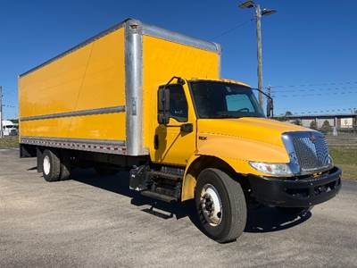 International MV607 Box Truck - 220HP, 6 Speed Automatic, Roll up Door