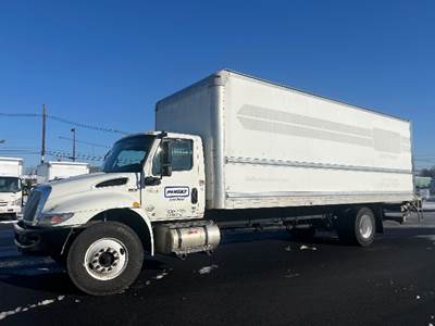 International MV607 Box Truck - 220HP, 6 Speed Automatic, Roll up Door