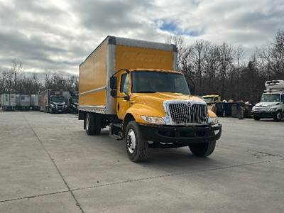 International MV607 Box Truck - 220HP, 6 Speed Automatic, Roll up Door