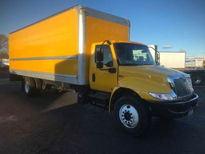 International MV607 Box Truck - 220HP, 6 Speed Automatic, Roll up Door
