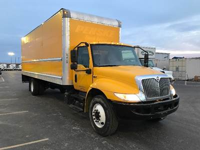 International MV607 Box Truck - 220HP, 6 Speed Automatic, Roll up Door