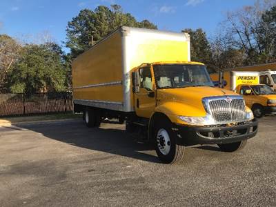International MV607 Box Truck - 220HP, 6 Speed Automatic, Roll up Door