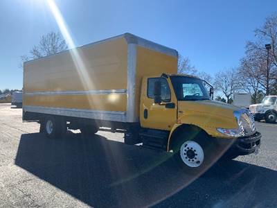International MV607 Box Truck - 220HP, 6 Speed Automatic, Roll up Door