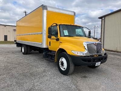 International MV607 Box Truck - 220HP, 6 Speed Automatic, Roll up Door