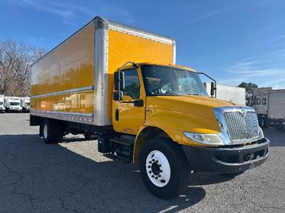 International MV607 Box Truck - 220HP, 6 Speed Automatic, Roll up Door