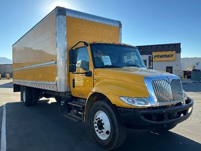 International MV607 Box Truck - 220HP, 6 Speed Automatic, Roll up Door