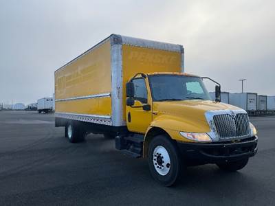 International MV607 Box Truck - 220HP, 6 Speed Automatic, Roll up Door