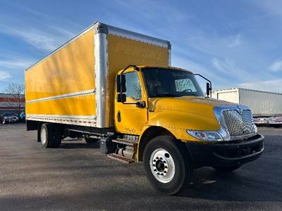 International MV607 Box Truck - 220HP, 6 Speed Automatic, Roll up Door