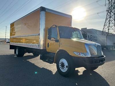 International MV607 Box Truck - 220HP, 6 Speed Automatic, Roll up Door