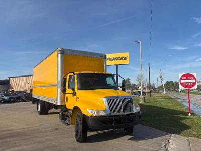 International MV607 Box Truck - 220HP, 6 Speed Automatic, Roll up Door