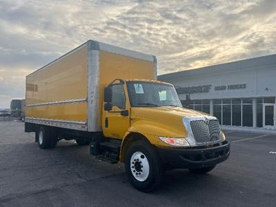 International MV607 Box Truck - 220HP, 6 Speed Automatic, Roll up Door