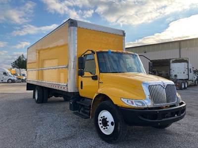 International MV607 Box Truck - 220HP, 6 Speed Automatic, Roll up Door