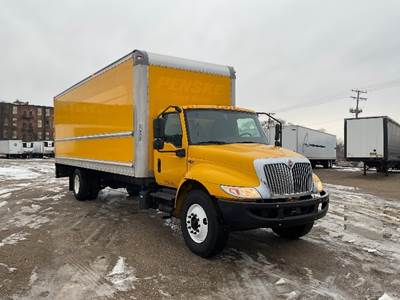 International MV607 Box Truck - 220HP, 6 Speed Automatic, Roll up Door