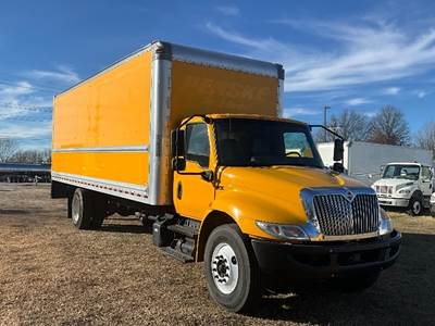 International MV607 Box Truck - 220HP, 6 Speed Automatic, Roll up Door