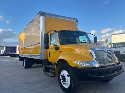 International MV607 Box Truck - 220HP, 6 Speed Automatic, Roll up Door