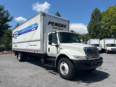 International MV607 Box Truck - 220HP, 6 Speed Automatic, Roll up Door