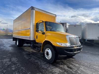 International MV607 Box Truck - 220HP, 6 Speed Automatic, Roll up Door