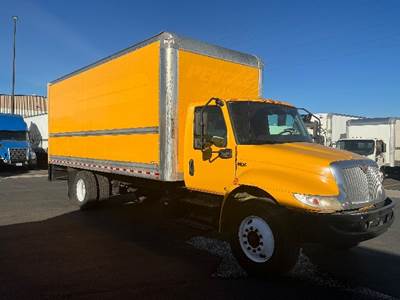 International MV607 Box Truck - 220HP, 6 Speed Automatic, Roll up Door