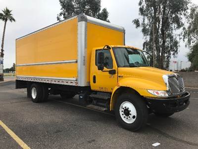 International MV607 Box Truck - 220HP, 6 Speed Automatic, Roll up Door