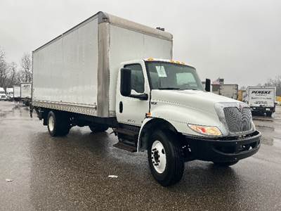 International MV607 Box Truck - 220HP, 6 Speed Automatic, Roll up Door