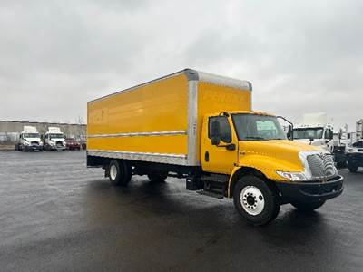 International MV607 Box Truck - 220HP, 6 Speed Automatic, Roll up Door