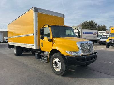 International MV607 Box Truck - 220HP, 6 Speed Automatic, Roll up Door