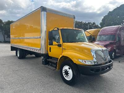International MV607 Box Truck - 220HP, 6 Speed Automatic, Roll up Door