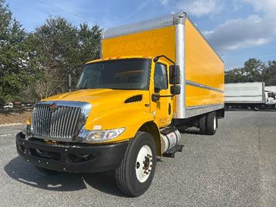 International MV607 Box Truck - 220HP, 6 Speed Automatic, Roll up Door