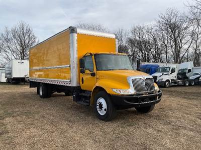 International MV607 Box Truck - 220HP, 6 Speed Automatic, Roll up Door