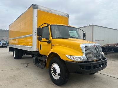 International MV607 Box Truck - 220HP, 6 Speed Automatic, Roll up Door
