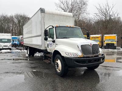 International MV607 Box Truck - 220HP, 6 Speed Automatic, Roll up Door