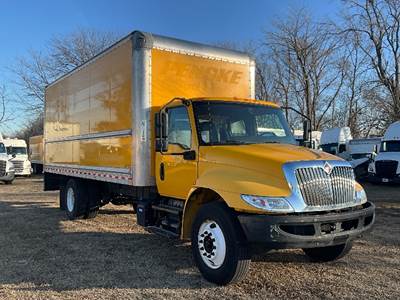 International MV607 Box Truck - 220HP, 6 Speed Automatic, Roll up Door