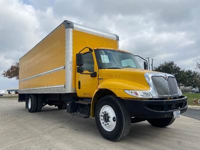 International MV607 Box Truck - 220HP, 6 Speed Automatic, Roll up Door